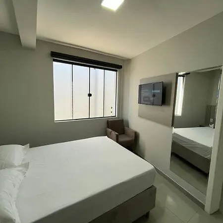 Lou Suites - Suite 05 Guarapuava Exterior photo